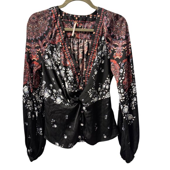Free People blouse Sz S Long Sleeve Floral Blouse With Knot Front Design & V-Nec - Picture 2 of 12